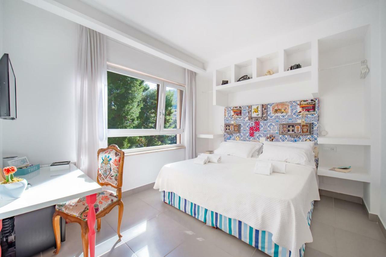 לינה וארוחת בוקר Casa Evelina סורנטו מראה חיצוני תמונה