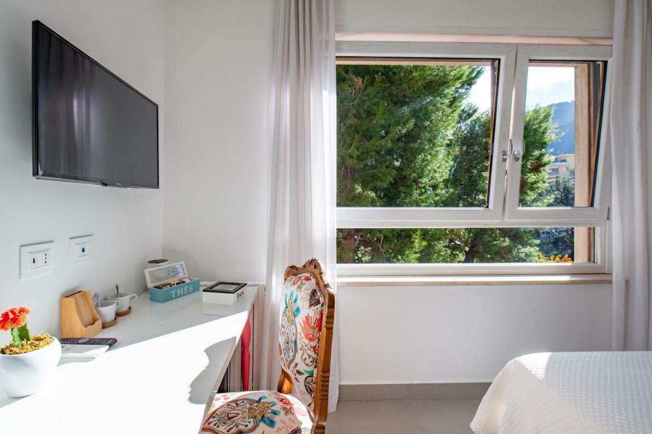 לינה וארוחת בוקר Casa Evelina סורנטו מראה חיצוני תמונה