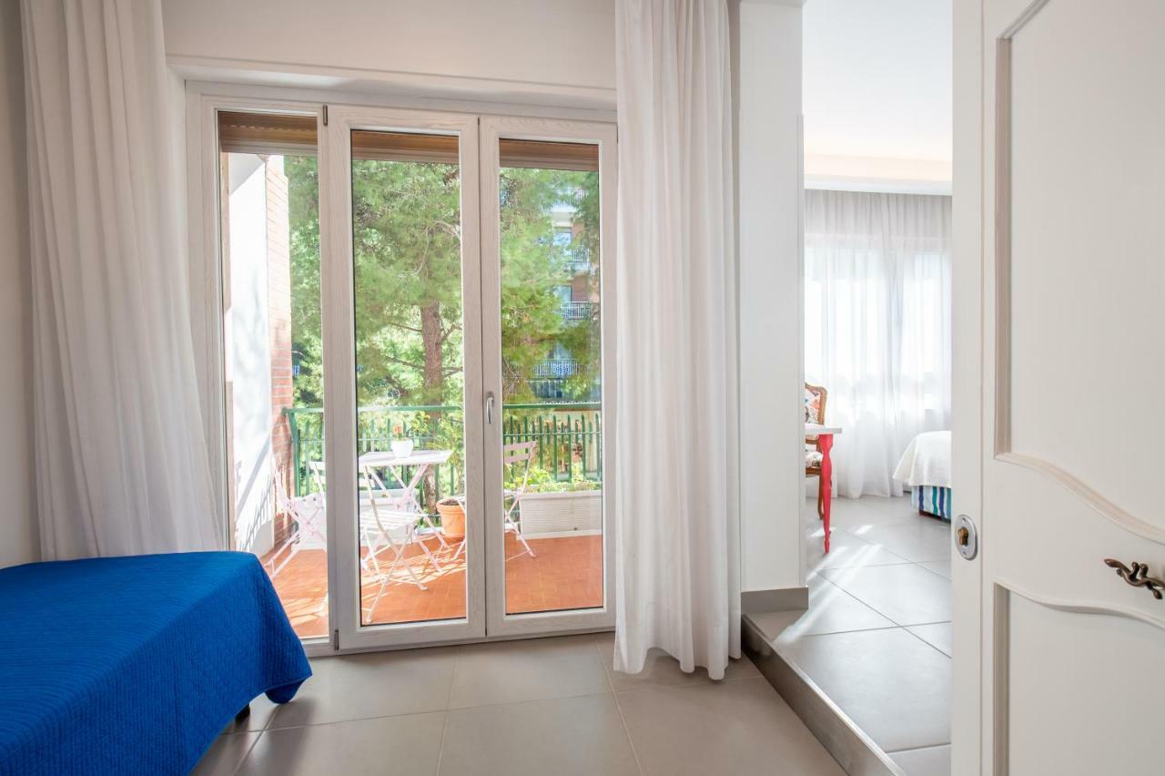 לינה וארוחת בוקר Casa Evelina סורנטו מראה חיצוני תמונה